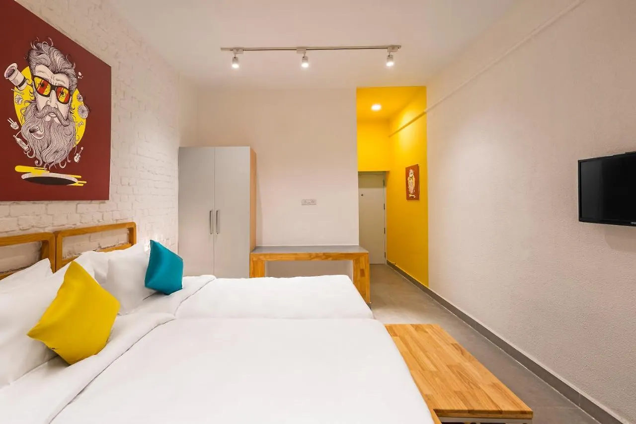 Bedzzz Varanasi By Leisure Hotels, 1 Km From Dashwasamedh Ghat Hotel
