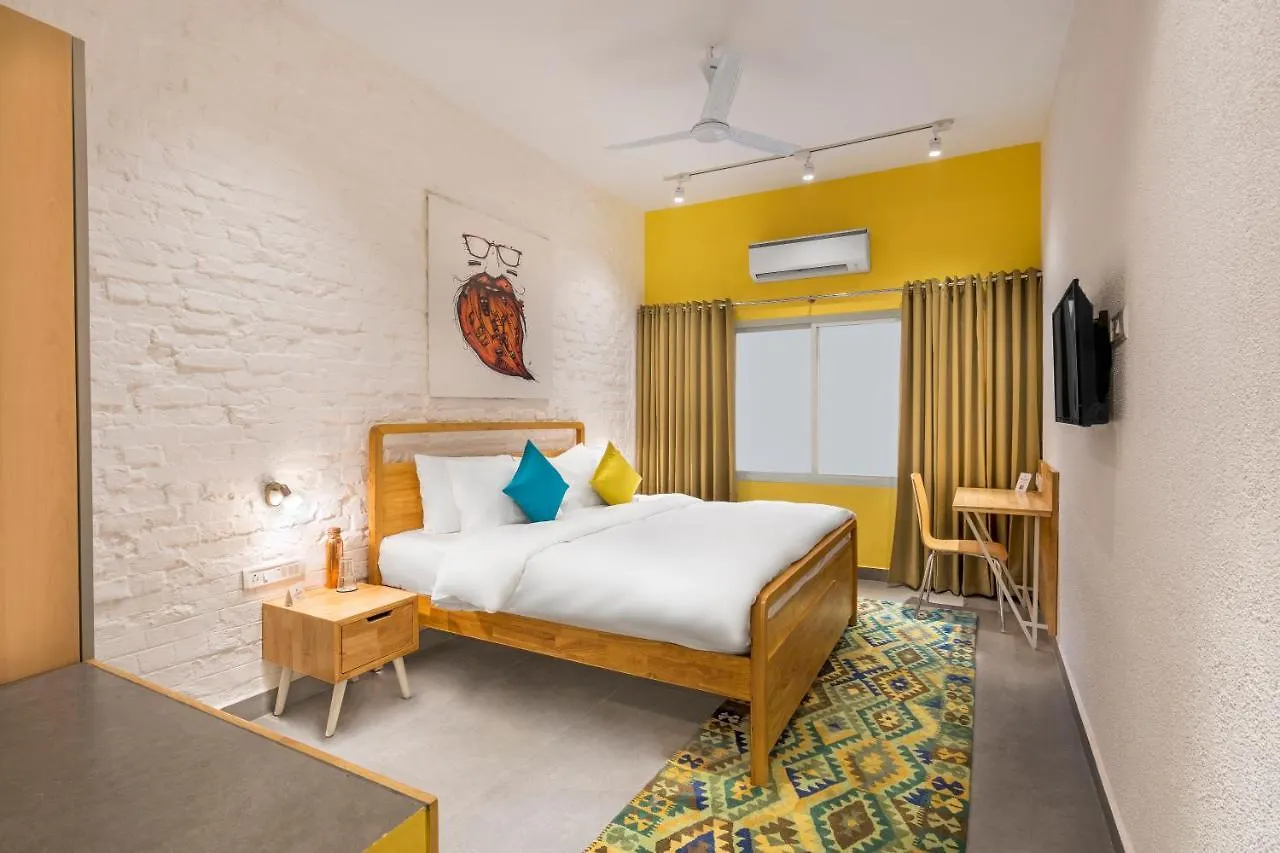 Bedzzz Varanasi By Leisure Hotels, 1 Km From Dashwasamedh Ghat Hotel